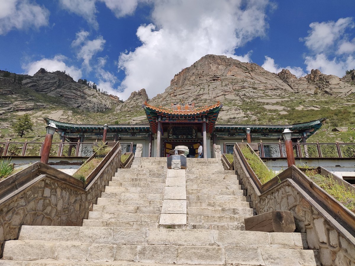 CENTRAL MONGOLIAN HIGHLIGHTS TOUR   3 NIGHTS 4 DAYS